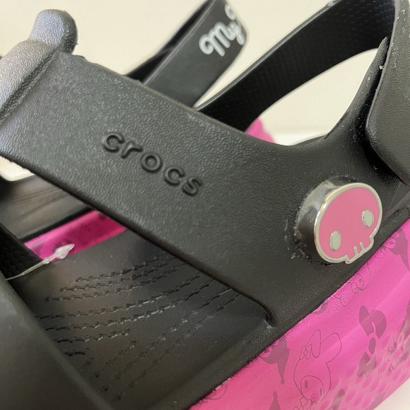 CROCS x HELLO KITTY AND FRIENDS MY MELODY AND KUROMI STOMP SANDAL size 8 NEW - Picture 5 of 7